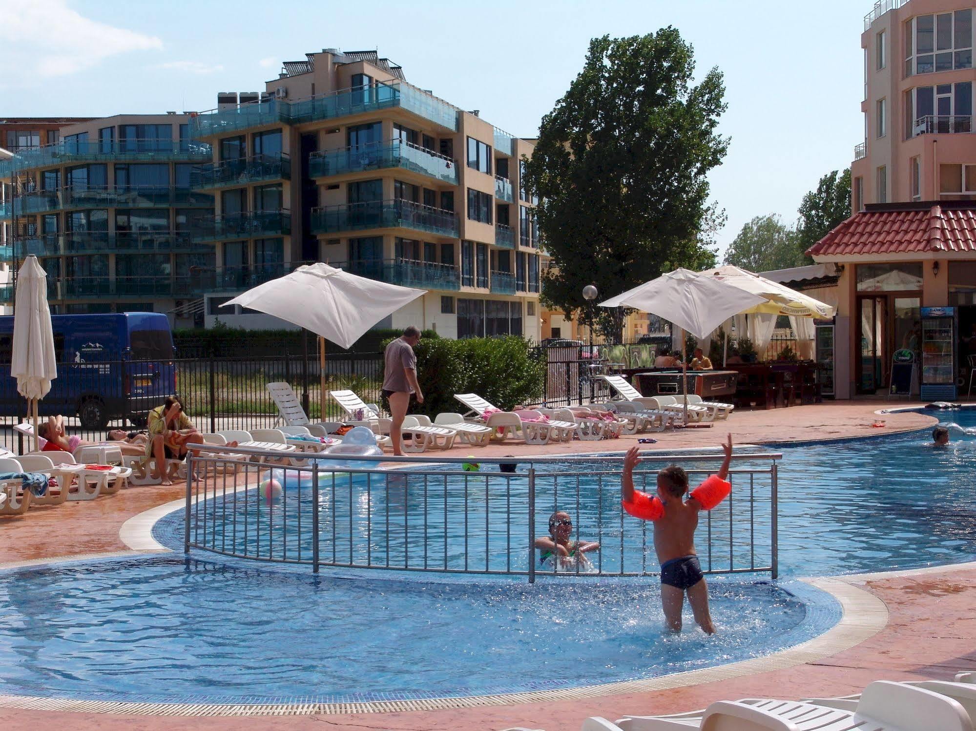 Apart Hotel Kasandra Słoneczny Brzeg Zewnętrze zdjęcie